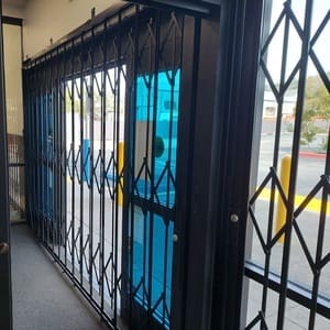 folding gate scissor gate
