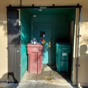 folding gate scissor gate