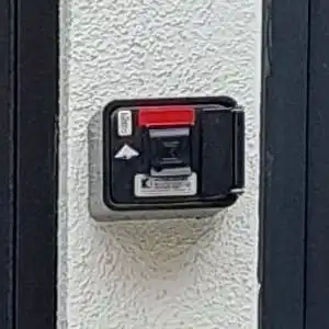 University Avenue Berkeley Recessed Knox Box mount