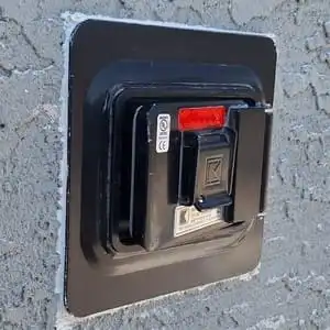 Knox Box 3200 installation at San Leandro Marina