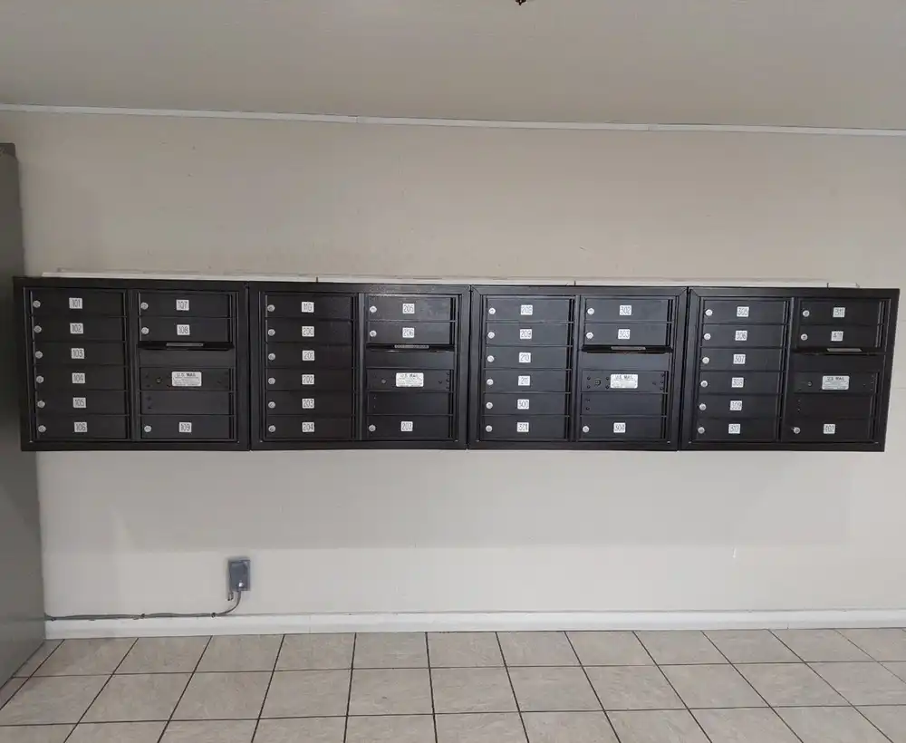 Camden District Recessed 4C