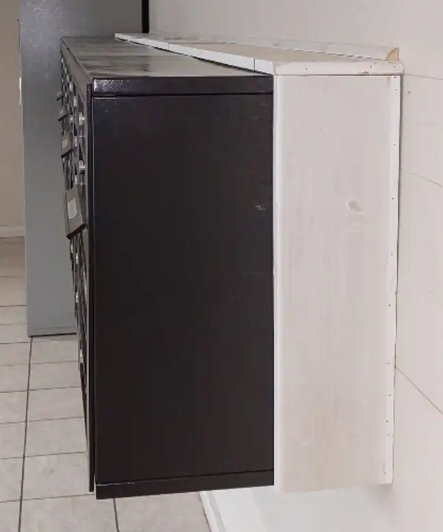 Jackson Triangle CBU Pedestal